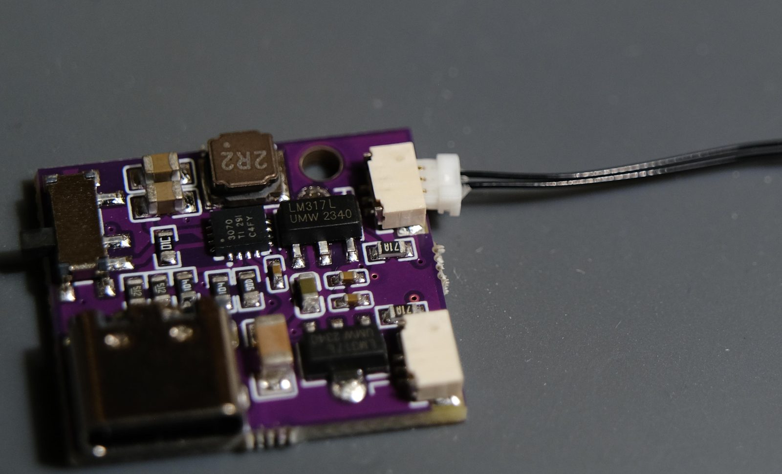 Long LED wires plugged into the V4 mini mainboard